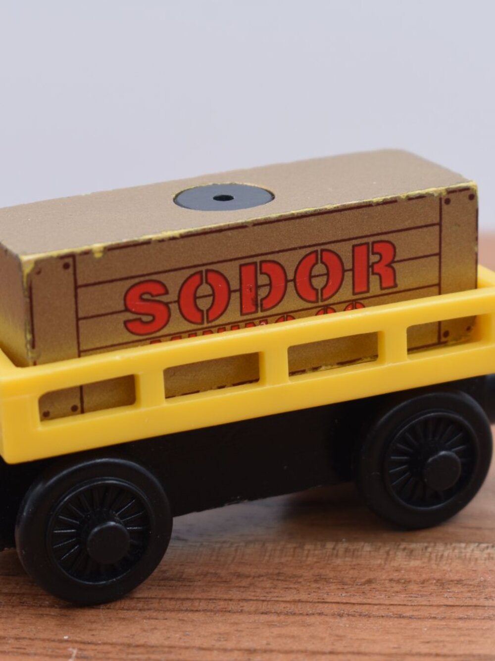 Sodor Cargo Co.Cargo Thomas Train Wooden Blue Cargo Car & Magnetic Vintage 2003 - Picture 2 of 7